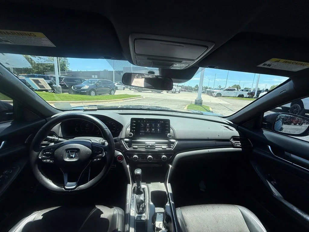 Used 2018 Black Honda Sport image 9