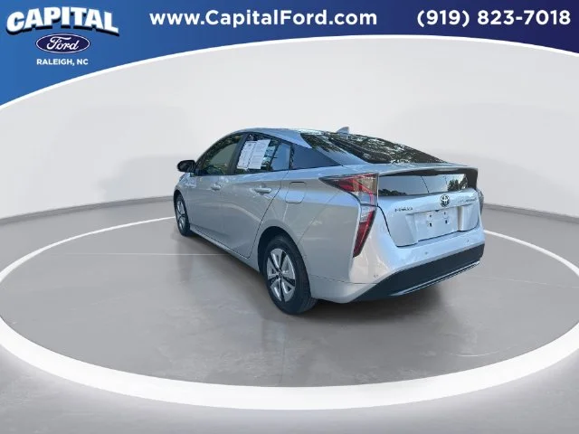 Used 2018 Silver Toyota Two image 6