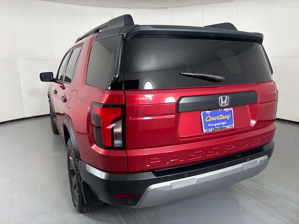 Used 2026 Red Honda RTL image 6