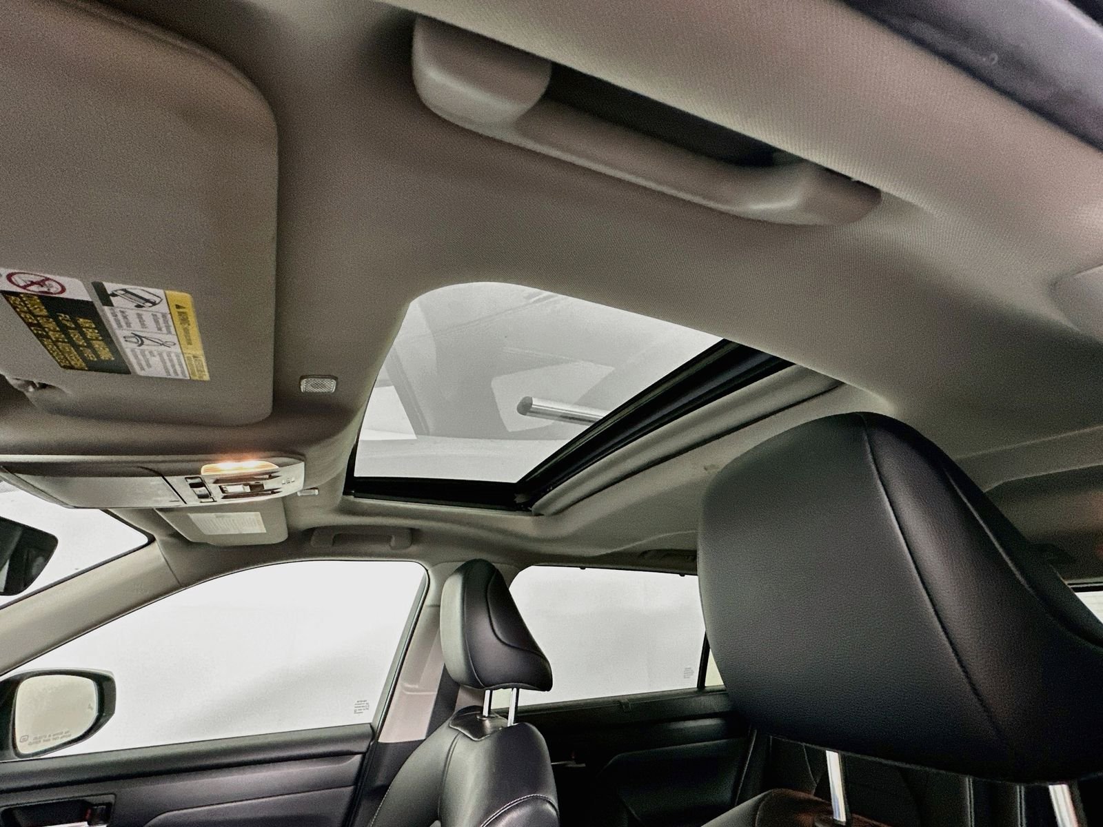 Used 2023 Pearl Toyota XLE image 22