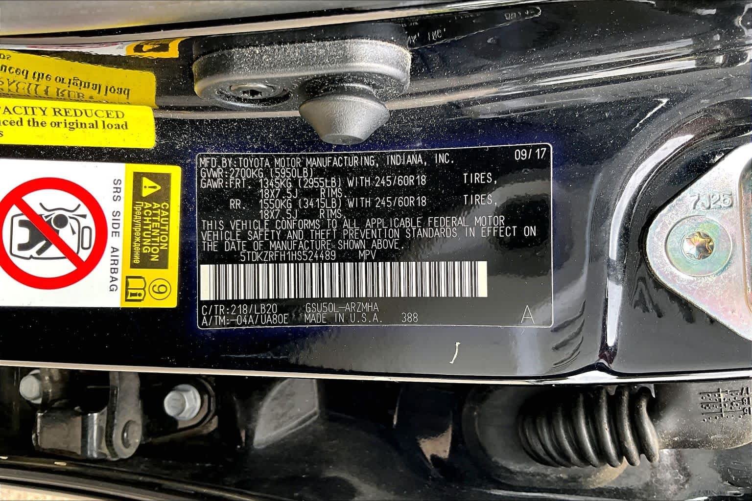 Used 2017 Midnight Black Metallic Toyota XLE image 33
