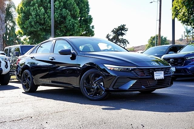 New 2026 Black Hyundai SEL Sport image 1