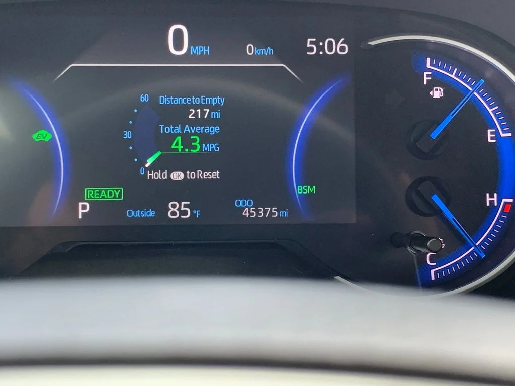 Used 2024 Gray Toyota XLE image 29