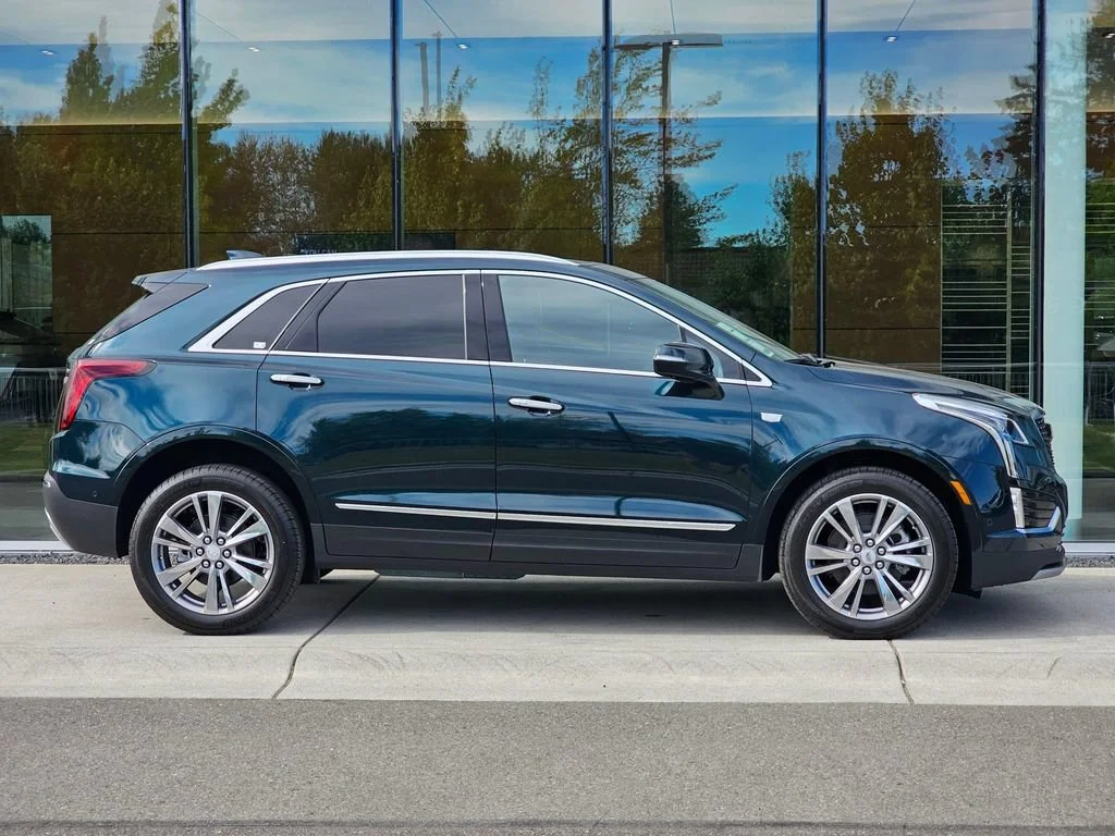 New 2026 Emerald Lake Metallic Cadillac Premium Luxury image 6