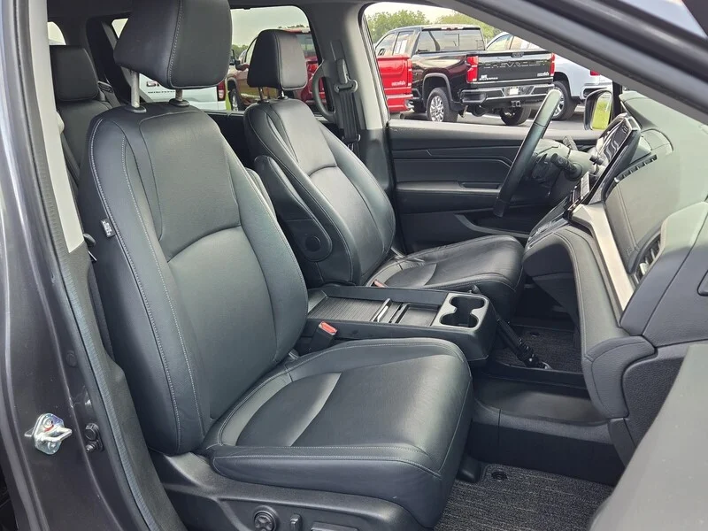 Used 2024 Modern Steel Metallic Honda EX-L image 18