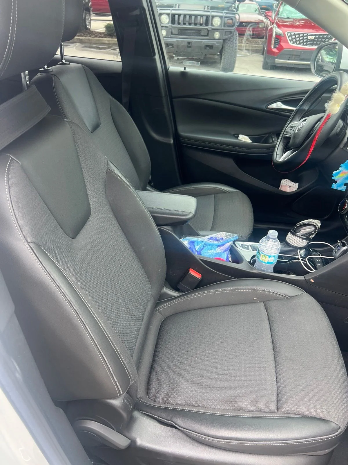 Used 2023 White Buick Preferred image 10