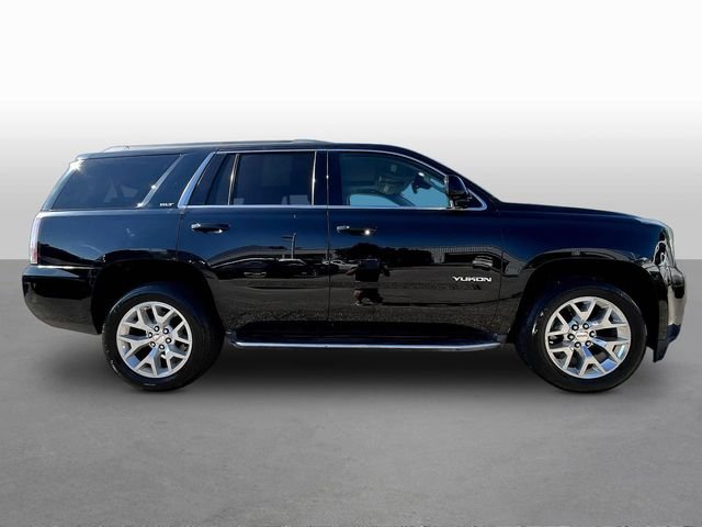 Used 2017 Black GMC SLT image 9
