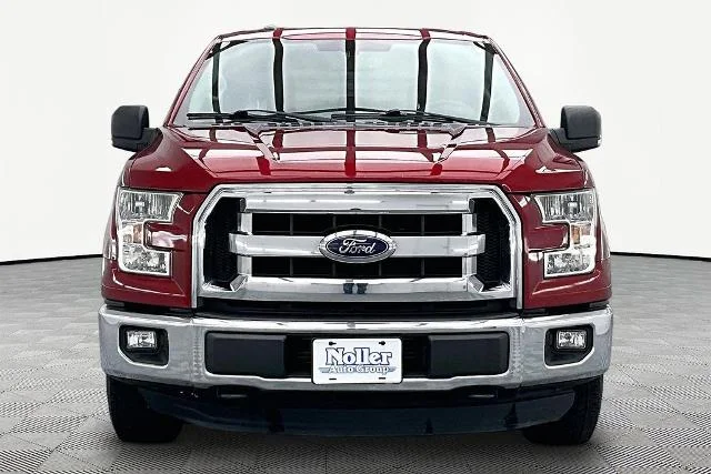 Used 2015 Ruby Red Metallic Ford  image 3