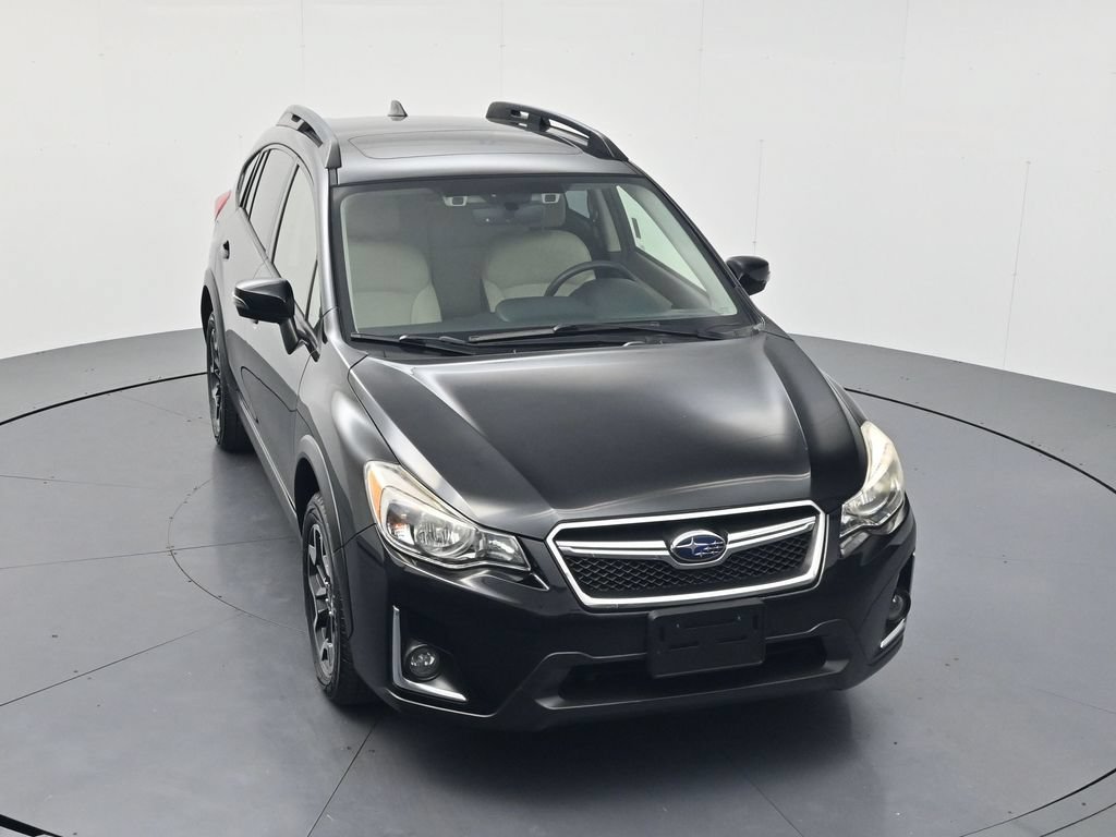 Used 2017 Crystal Black Silica Subaru 2.0i Limited image 39