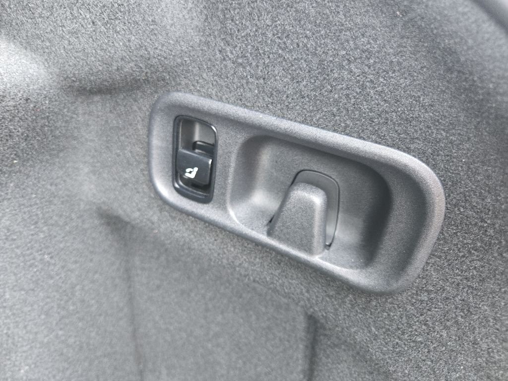 Used 2024 Gray Mercedes-Benz C 300 image 96