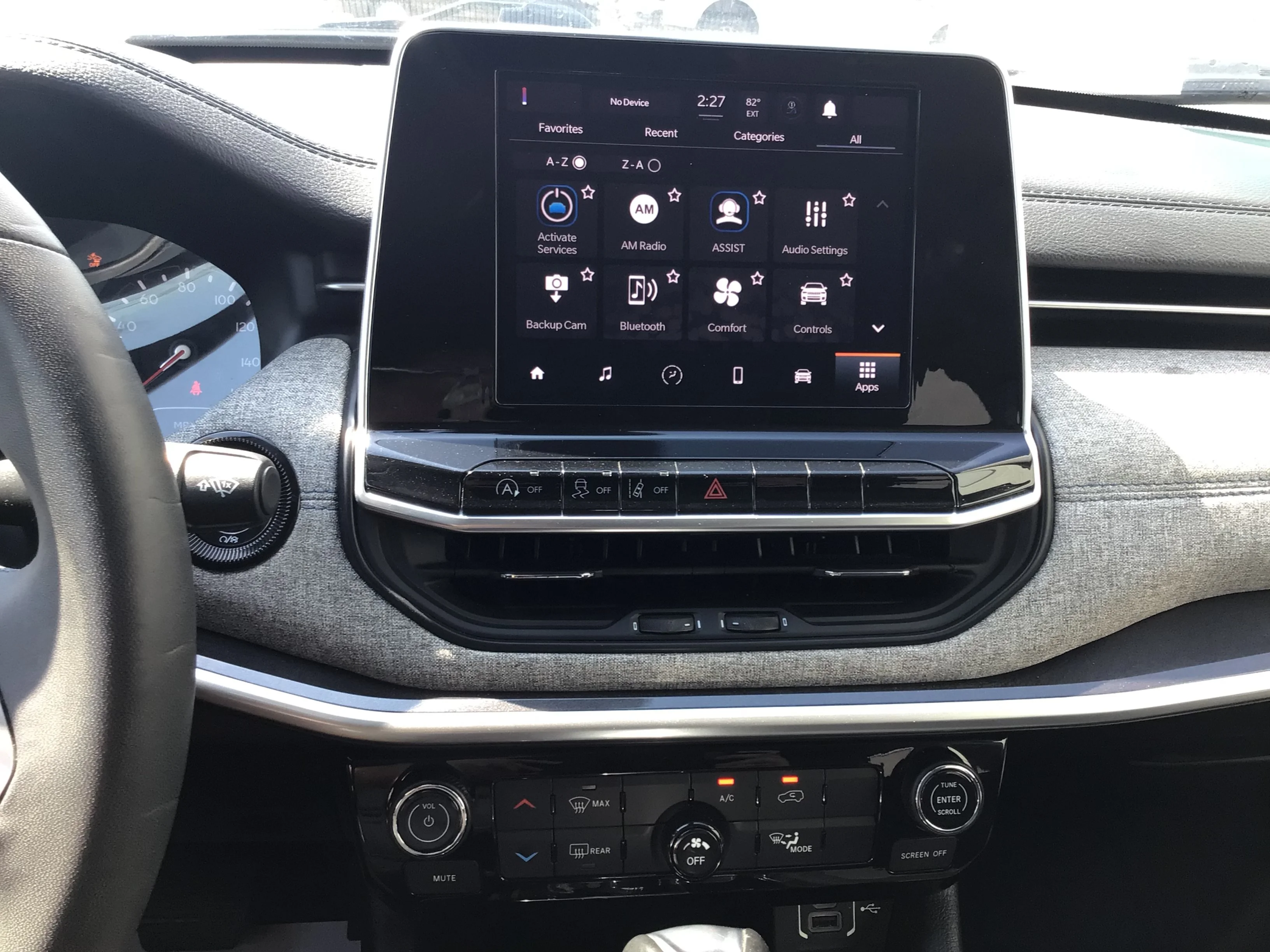 Used 2022 Black Jeep Latitude image 19