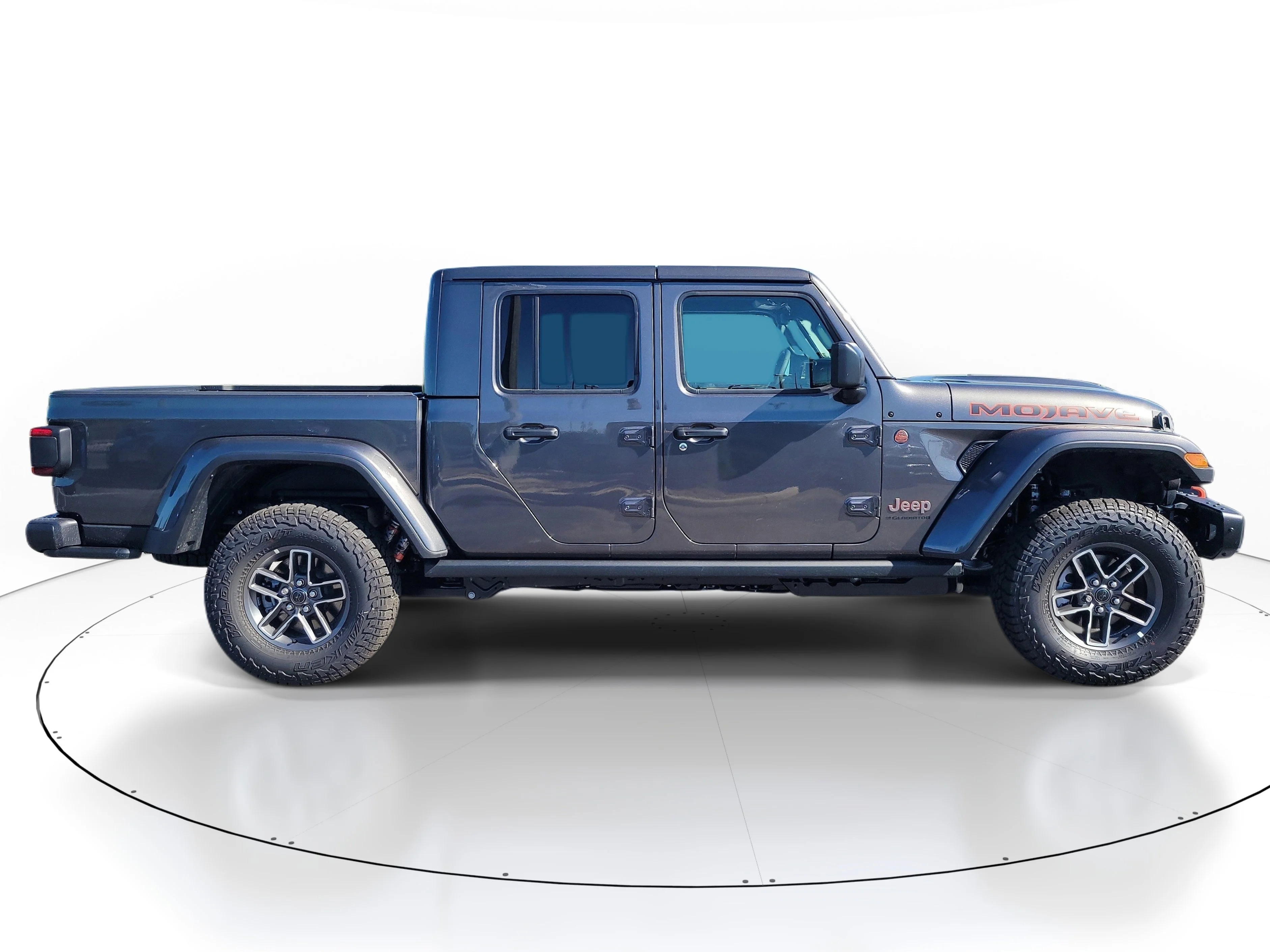 New 2026 Granite Crystal Metallic Clearcoat Jeep Mojave X image 5