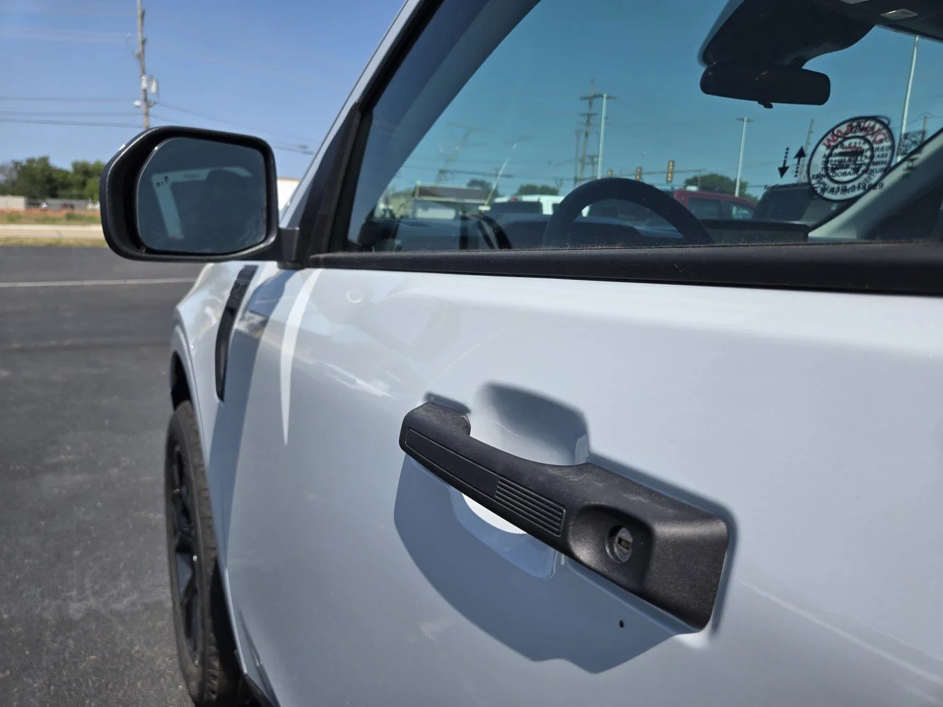 New 2026 Space White Metallic Ford XLT image 24