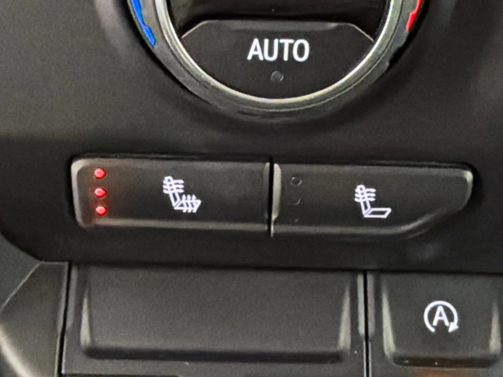 Used 2020 White Chevrolet RST image 30