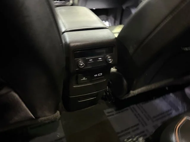 Used 2020 Steel Metallic GMC AT4 image 30