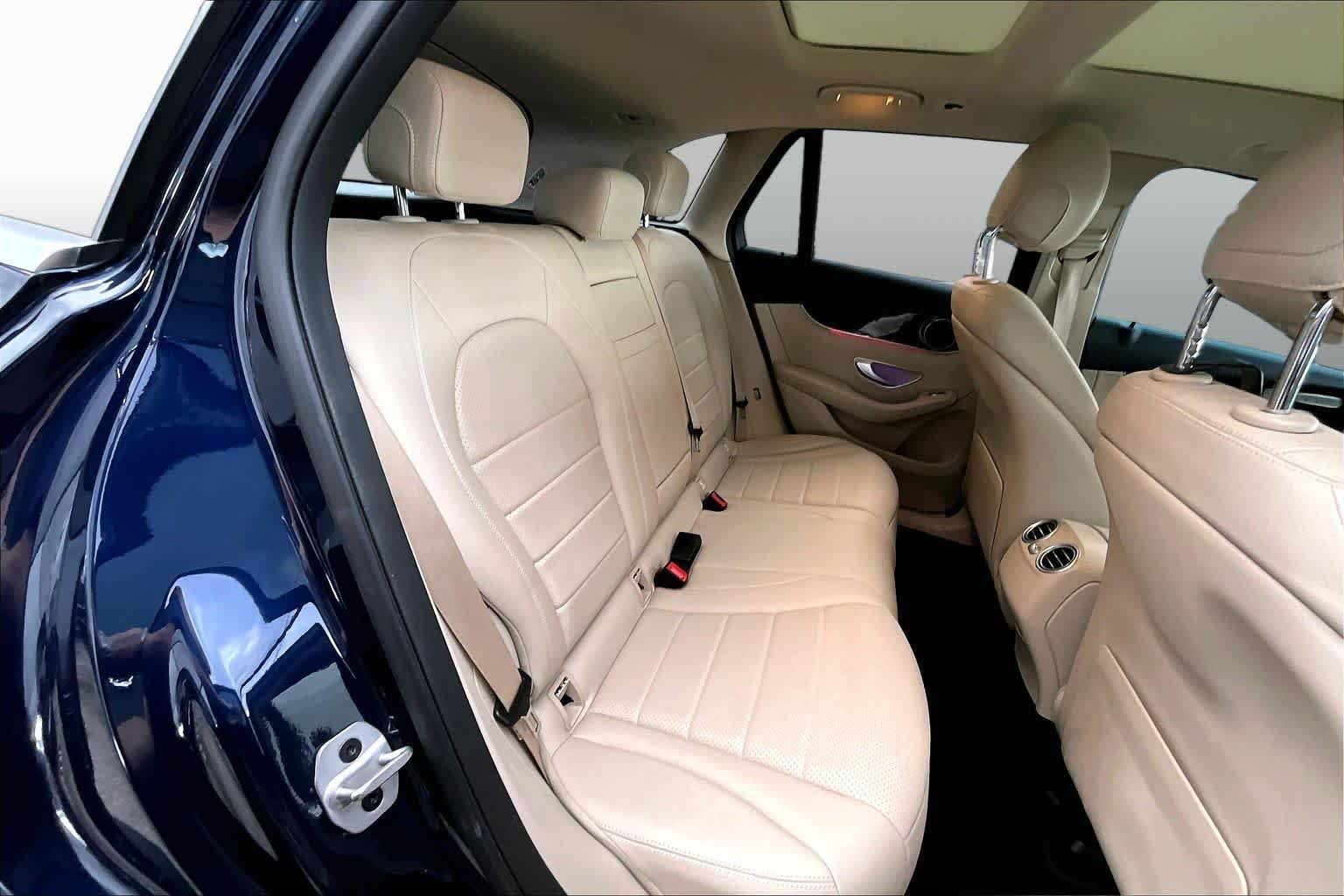 Certified Used 2022 Lunar Blue Metallic Mercedes-Benz GLC 300 image 20