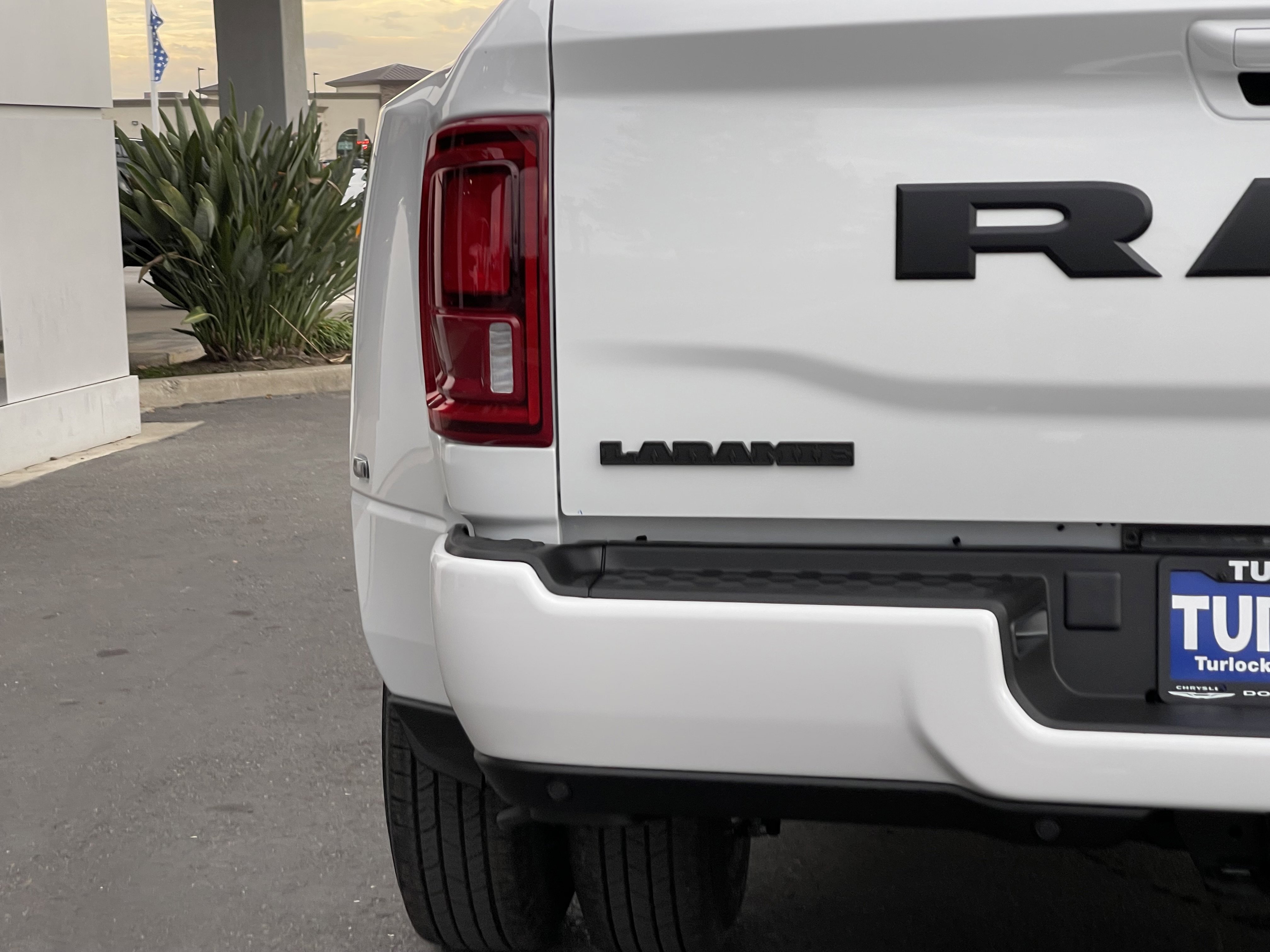 New 2026 Bright White Clear-Coat Exterior Paint RAM Laramie image 11