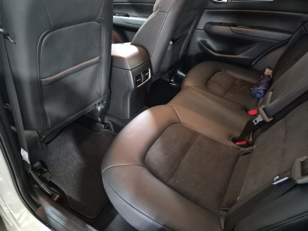 Used 2019 White Mazda Touring image 9