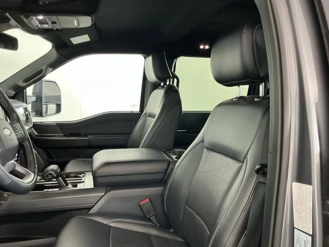Certified Used 2024  Ford Lariat image 16