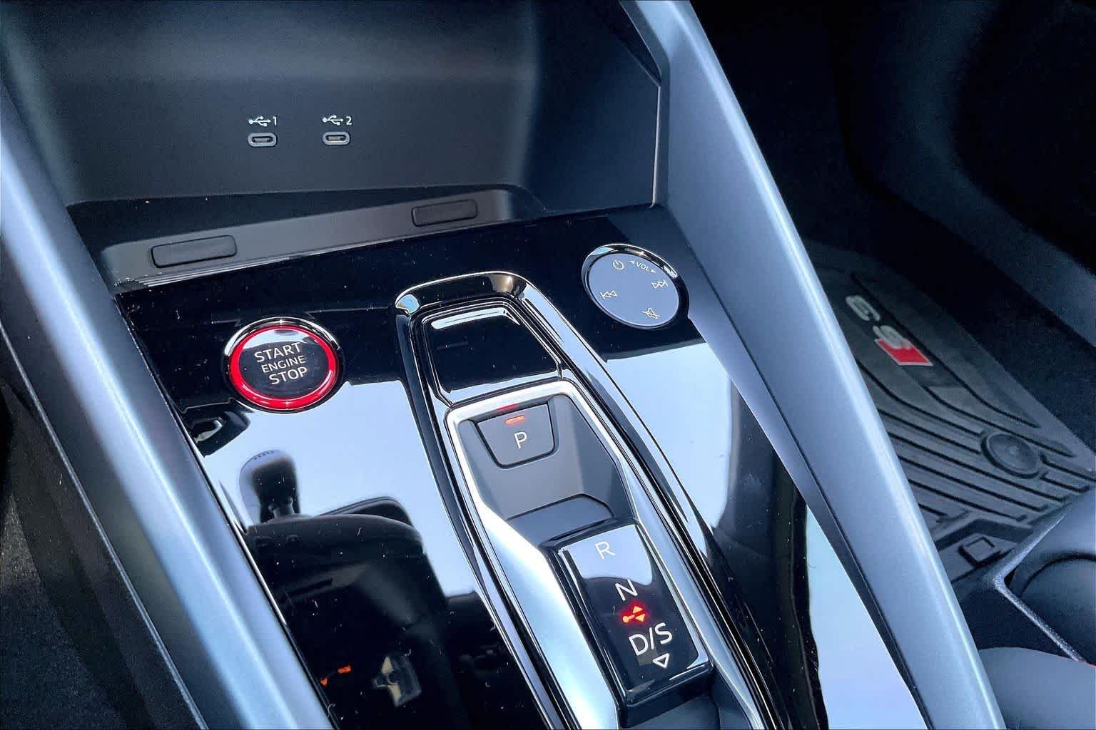 Used 2026 Mythos Black Metallic Audi  image 31