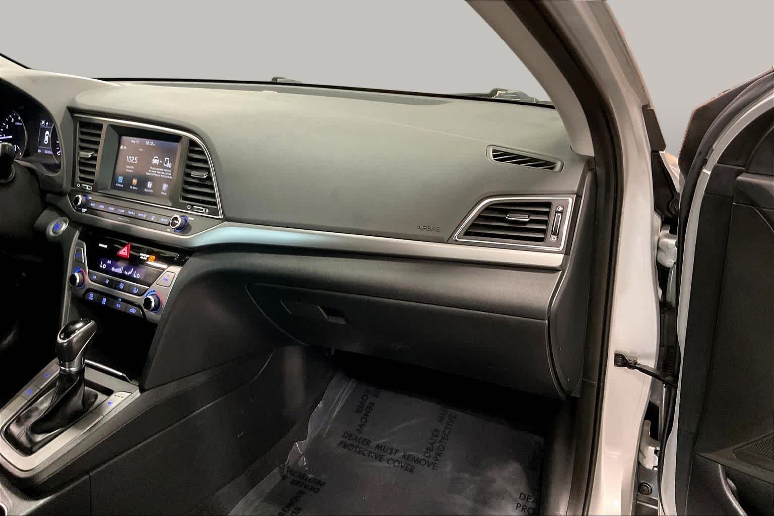Used 2017 Symphony Silver Hyundai Limited image 18