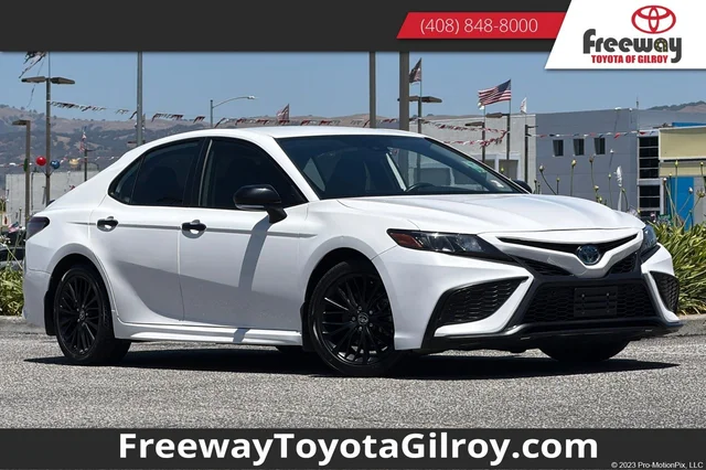 2022 Toyota Camry Hybrid Nightshade