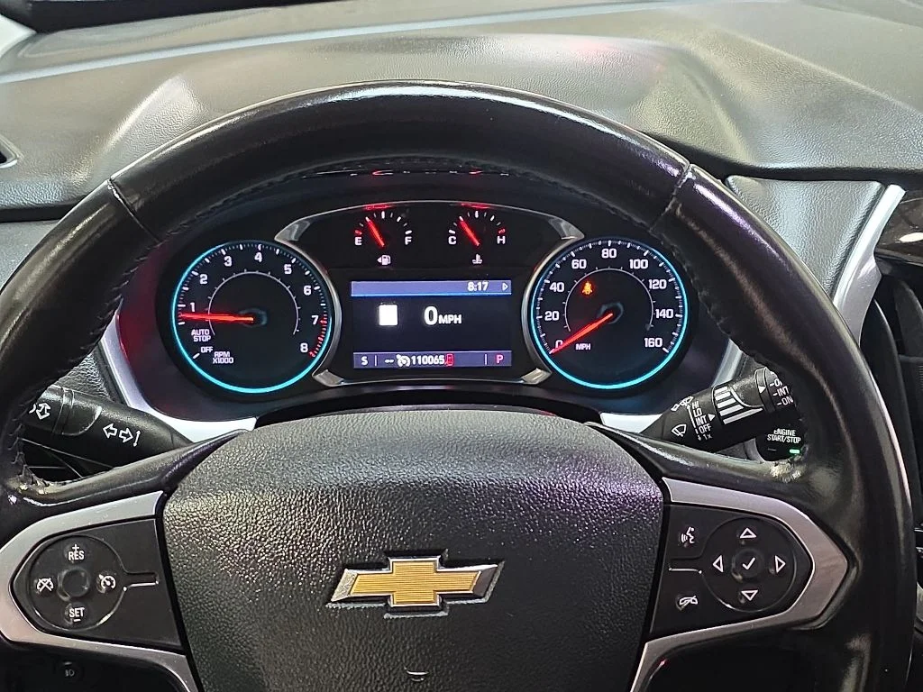 Used 2021 Iridescent Pearl Tricoat Chevrolet LT Leather image 20