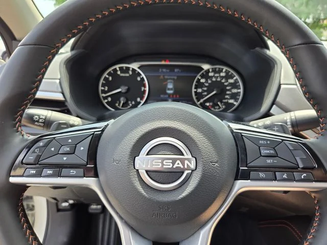 2025 Nissan Altima SR - Photo 24