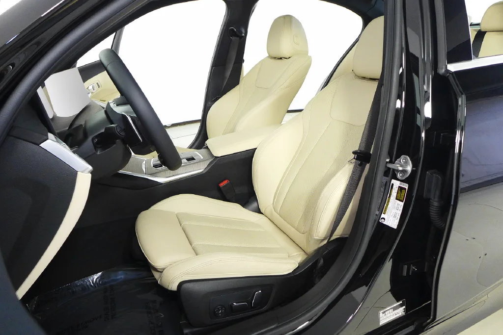 Used 2026 Black BMW 330i image 22