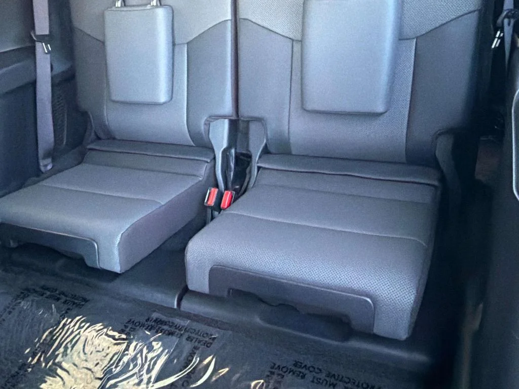 Used 2024 Incognito Lexus Premium+ image 35