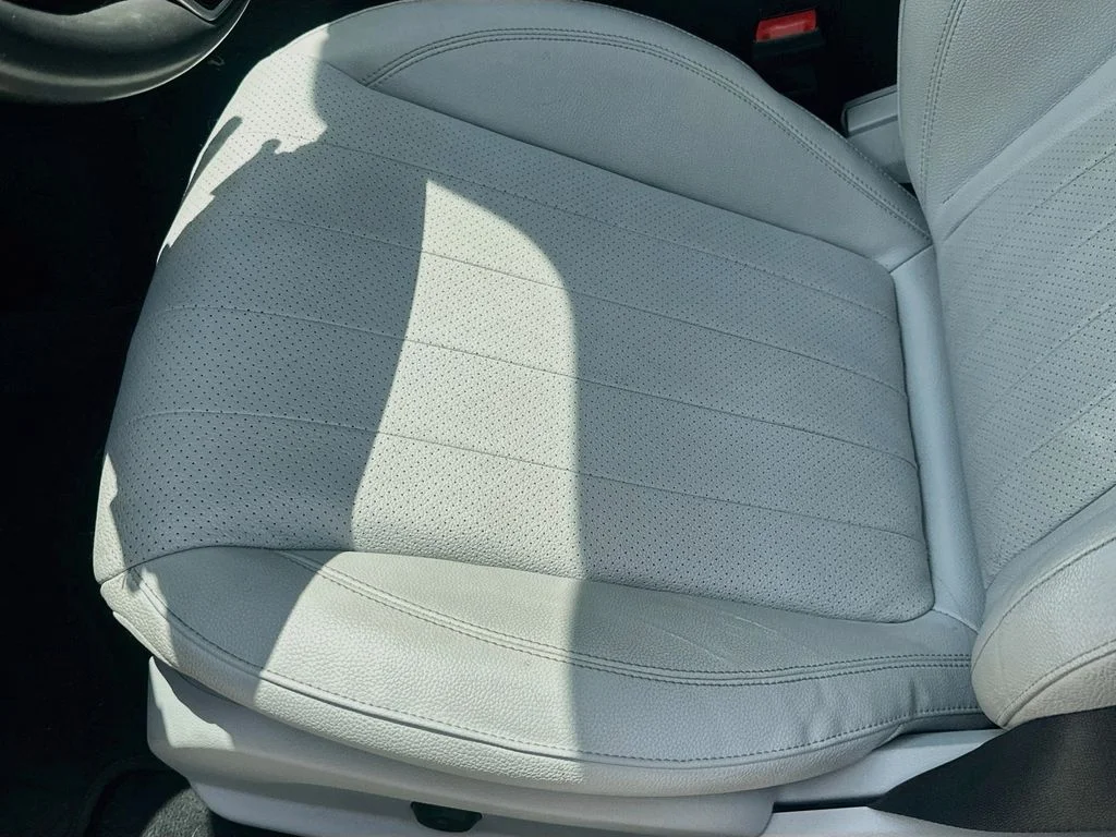 Certified Used 2022 Polar White Mercedes-Benz E 350 image 20