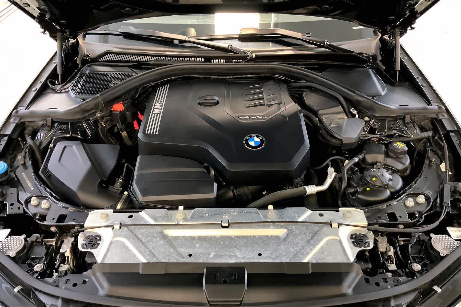 Used 2021 Black Sapphire Metallic BMW 330i xDrive image 30