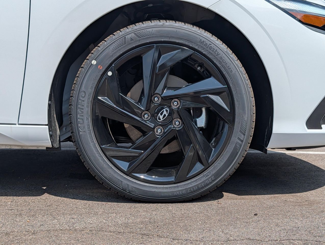 New 2026 Serenity White Hyundai SEL Sport image 5