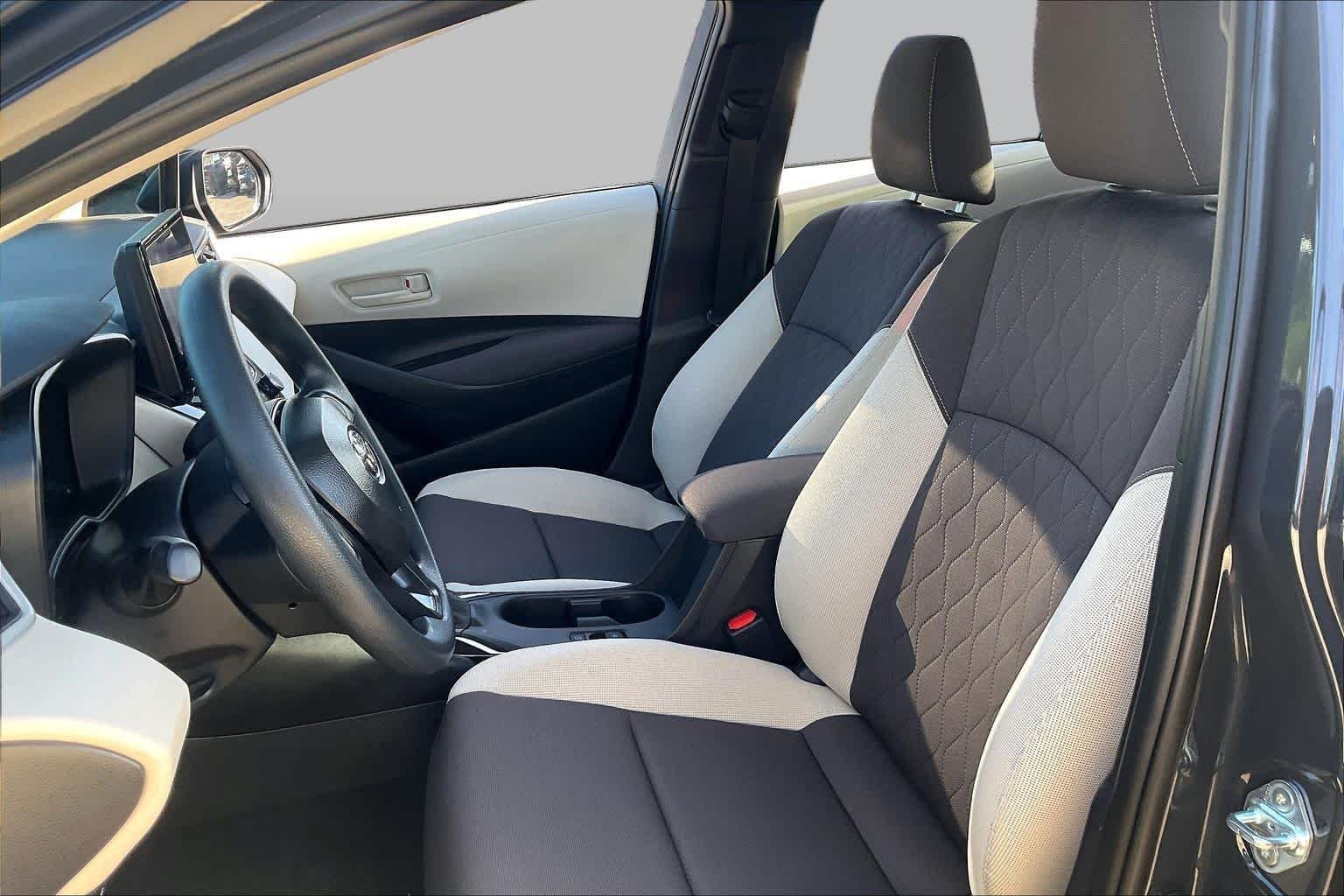 Used 2026 Underground Toyota LE image 8