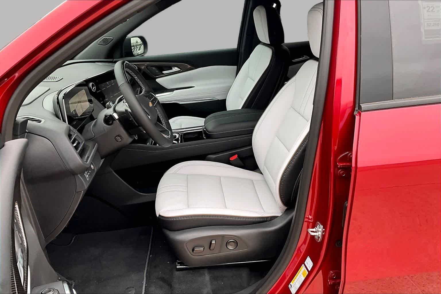 2026 Chevrolet Traverse High Country - Photo 10