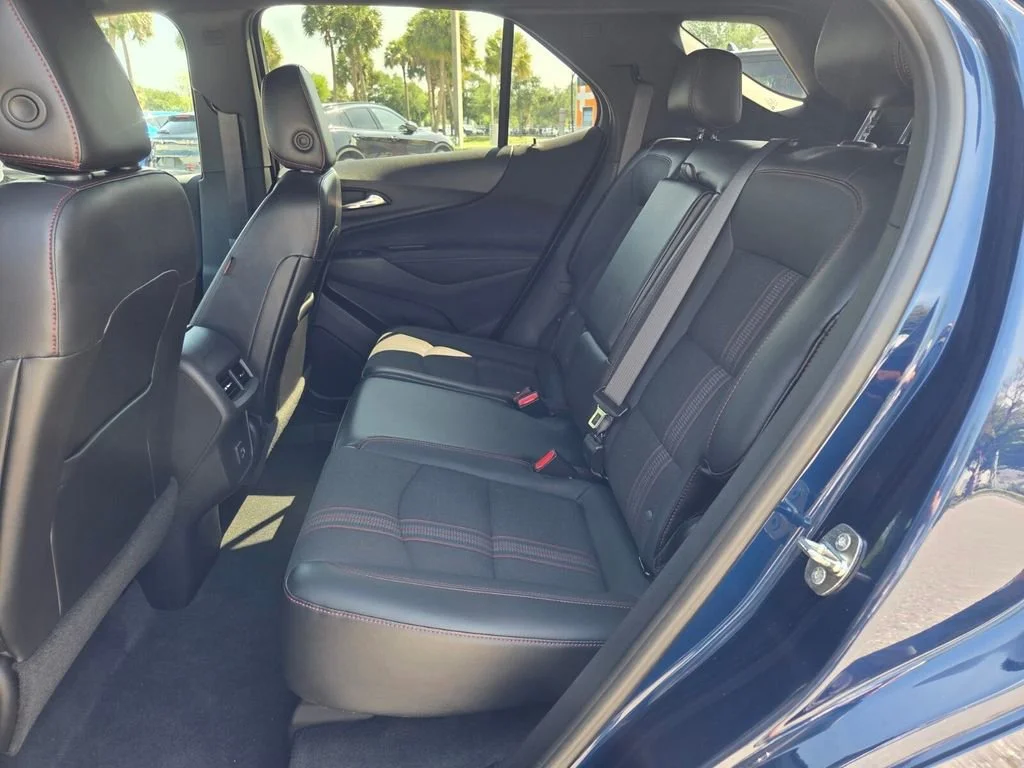 Used 2022 Blue Glow Metallic Chevrolet RS image 23