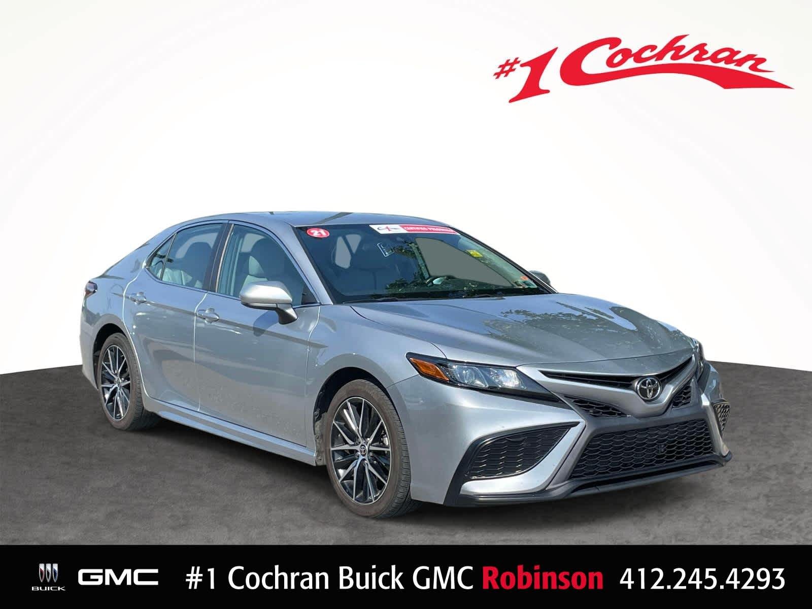 Used 2021 Silver Toyota SE image 1