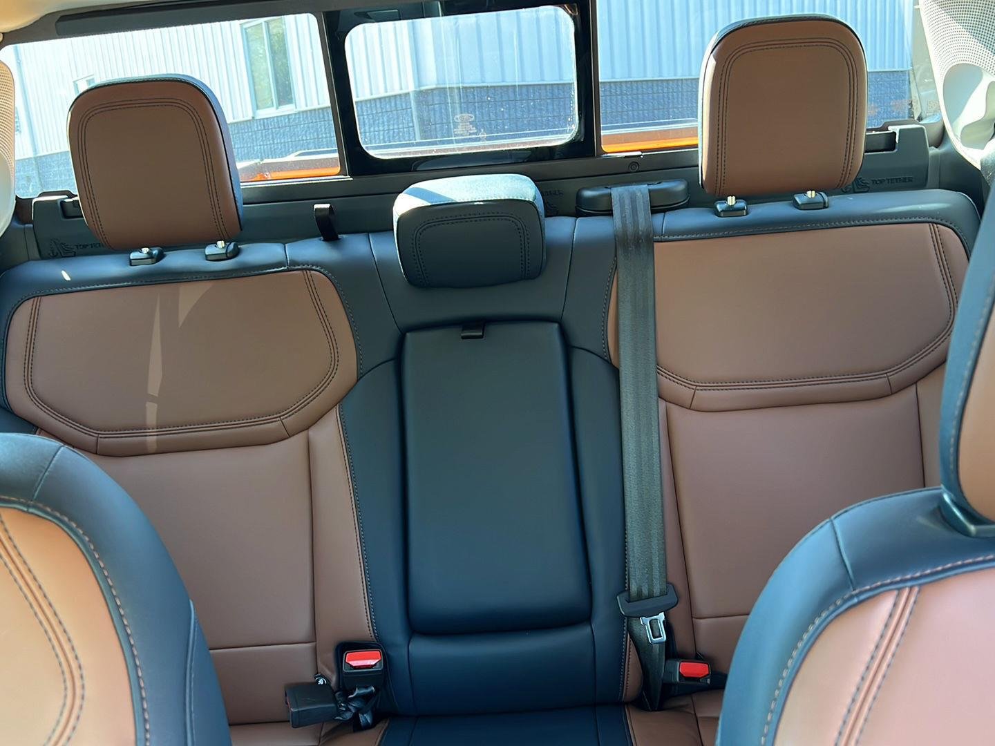 Used 2023 Cyber Orange Metallic Tri-Coat Ford LARIAT image 21