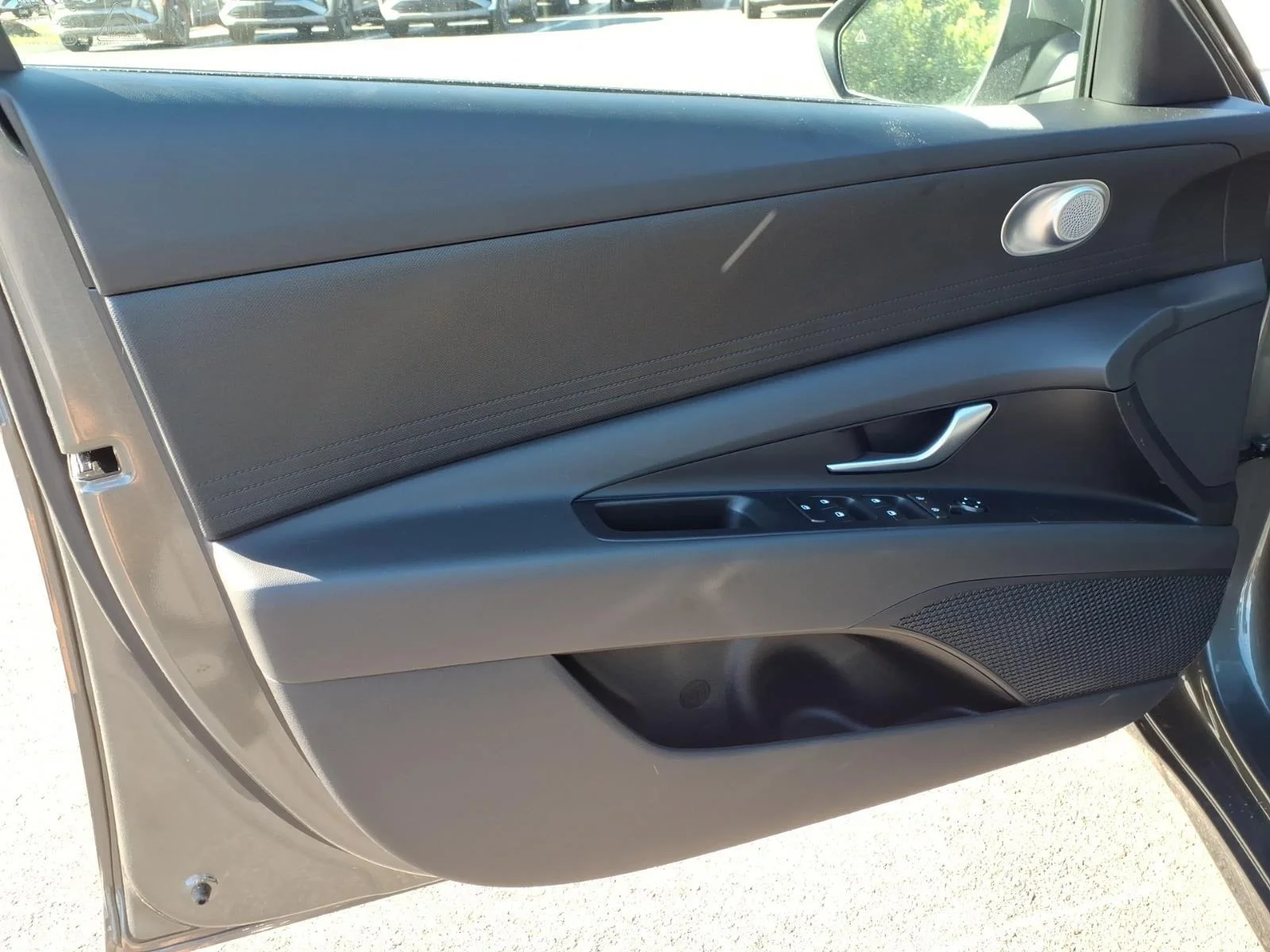 New 2026 Amazon Gray Hyundai SE image 10