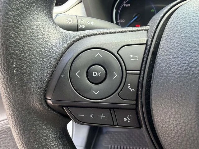 Used 2025 Silver Toyota XLE image 23