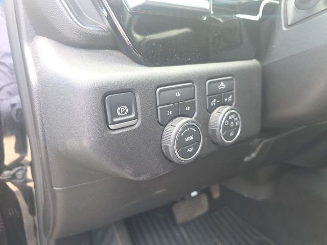 Used 2025 Black Chevrolet LT image 7