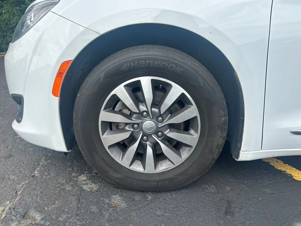 Used 2020 White Chrysler Touring L Plus image 43
