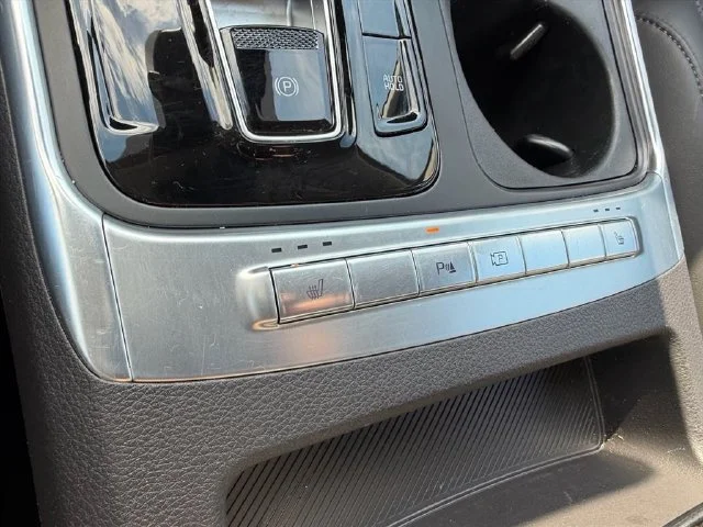 Used 2026 Gray Kia EX image 27