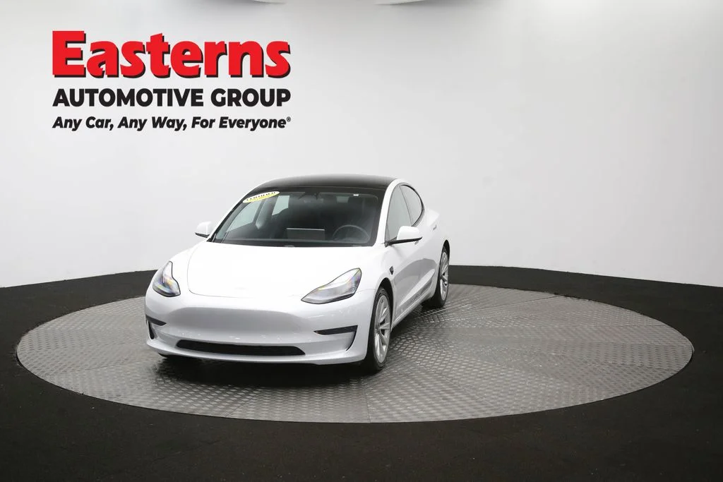 Used 2021 White Tesla Standard Range Plus image 48
