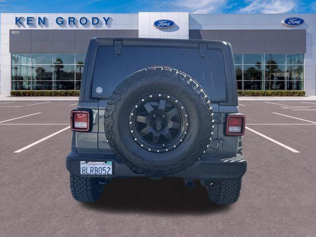 Used 2019 Gray Jeep Unlimited Sport S image 7