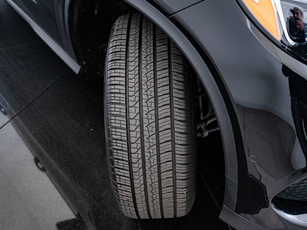 Used 2019 Black Mercedes-Benz GLE 43 AMG® image 51