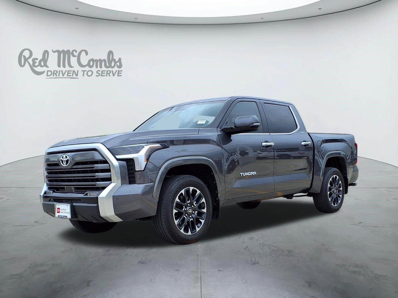 Certified Used 2025 MAGNETIC GRAY MET Toyota Limited image 1