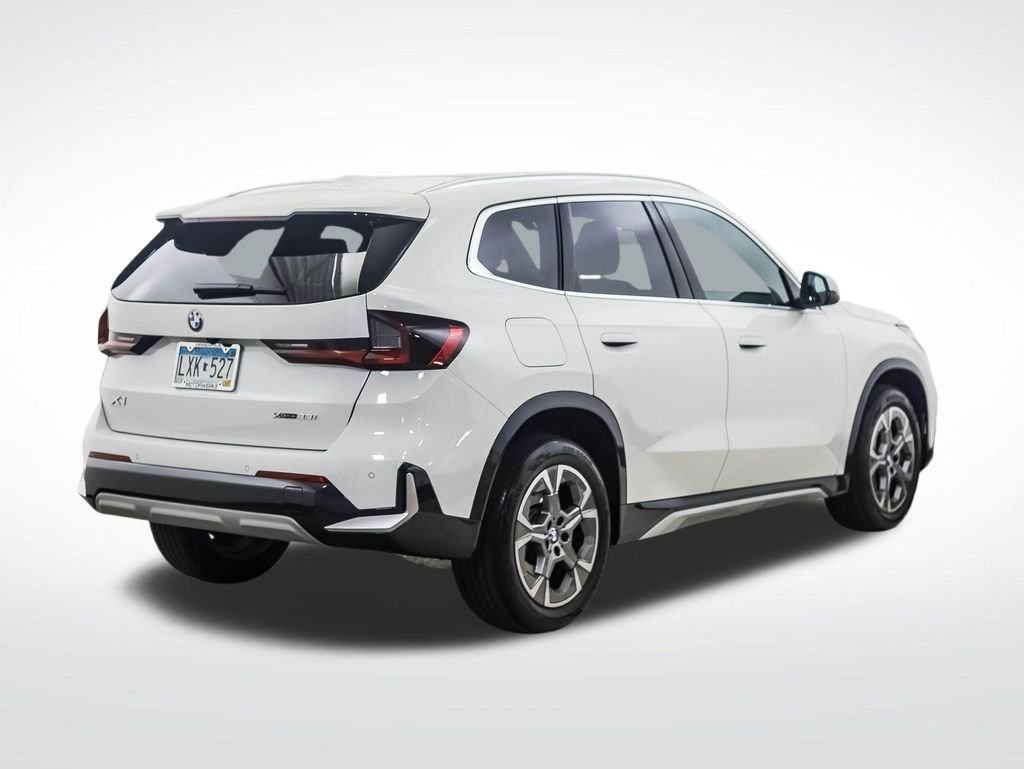 Certified Used 2024 Alpine White BMW xDrive28i image 5
