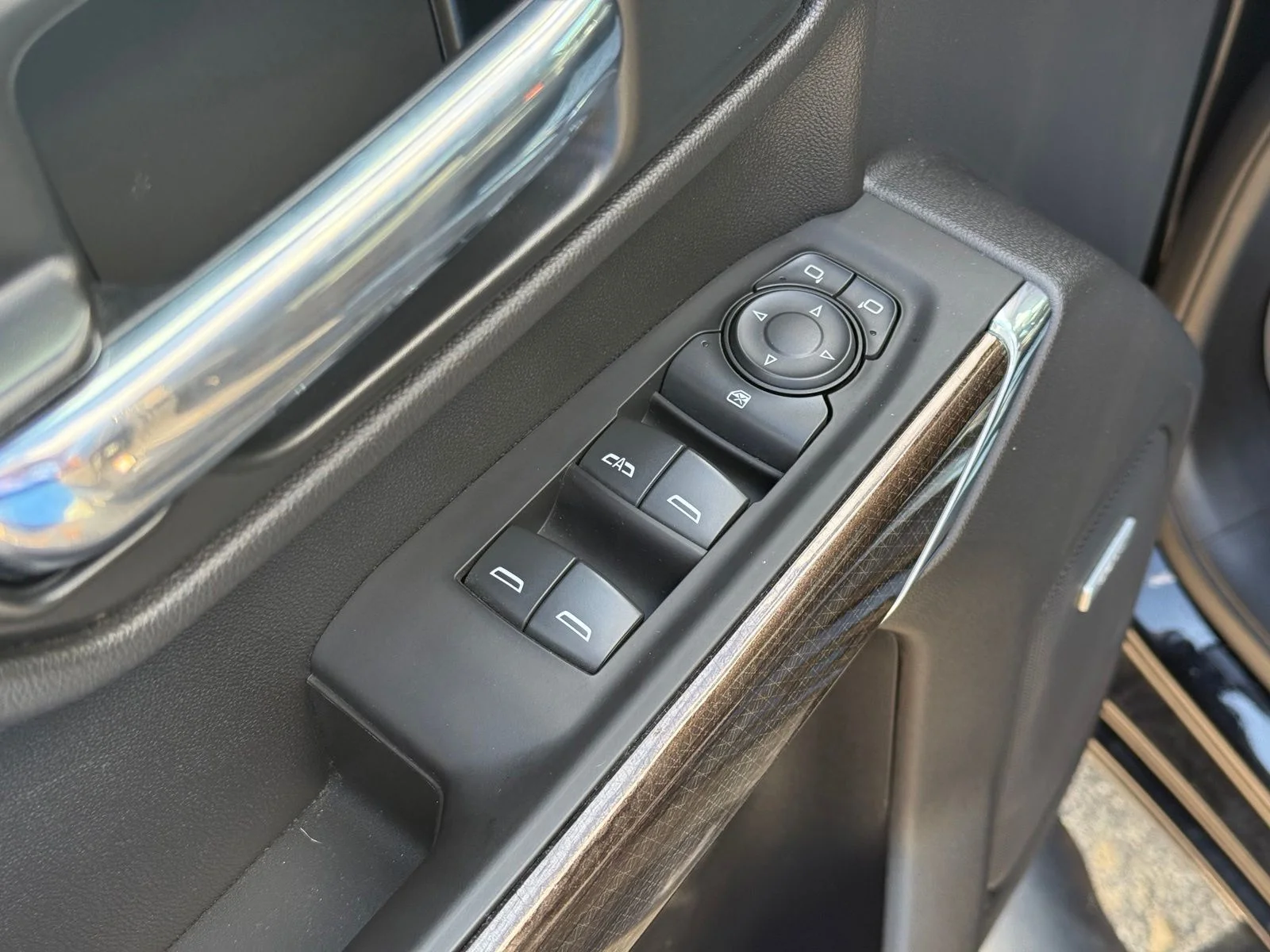 Used 2022 Black Chevrolet LT Trail Boss image 15
