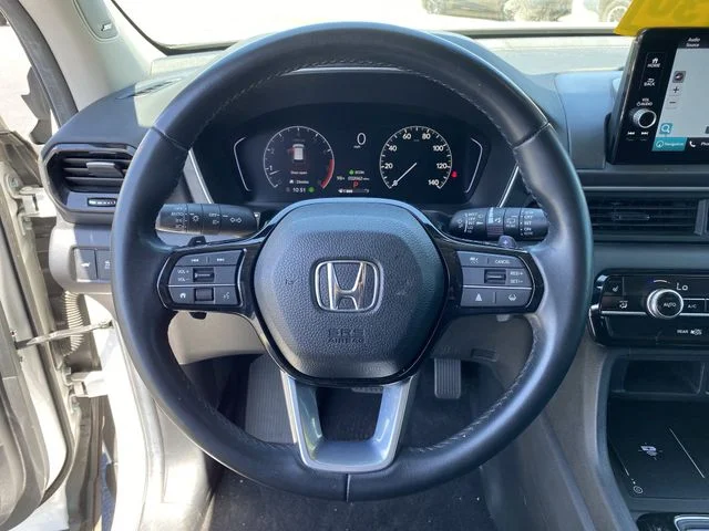 2025 Honda Pilot Touring - Photo 26